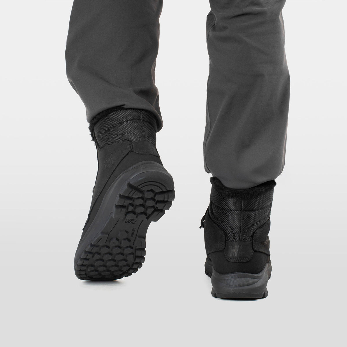 GARIBALDI V3, BLACK/BLACK, 44/10