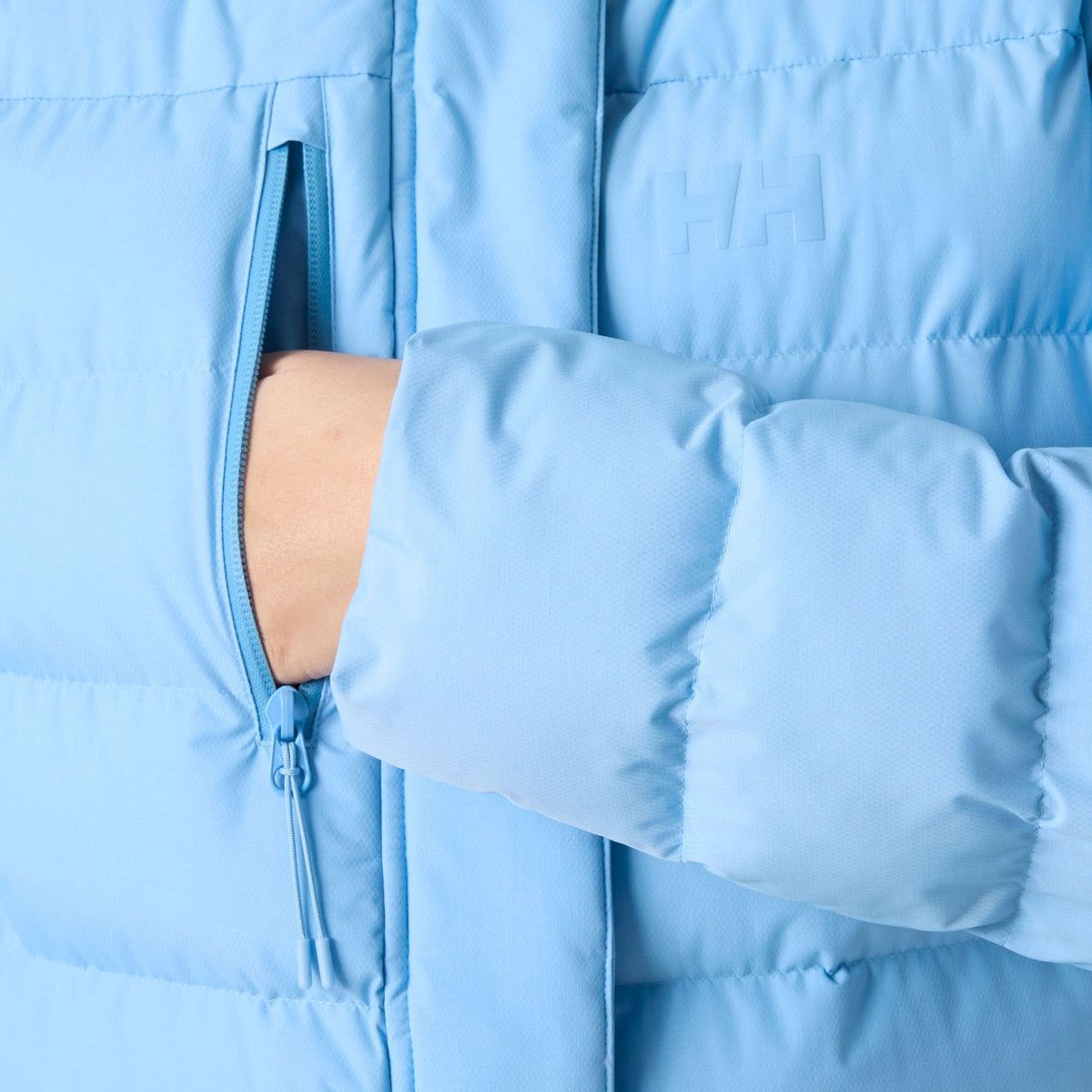 W ADORE PUFFY JACKET, BRIGHT BLUE, L