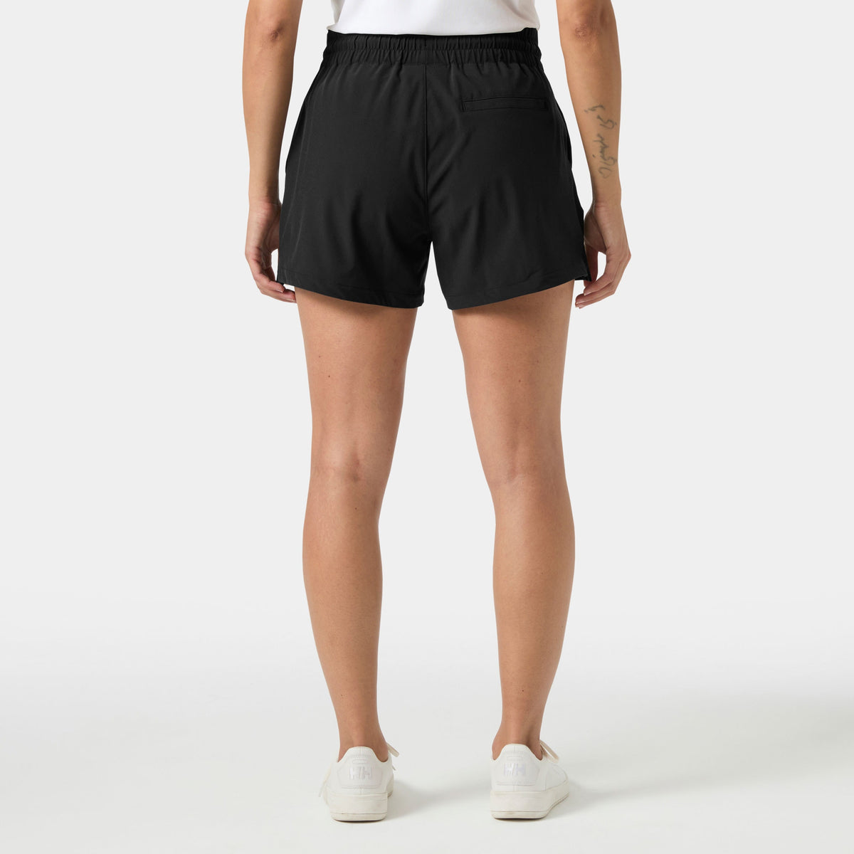 W THALIA SHORTS 4", BLACK, L