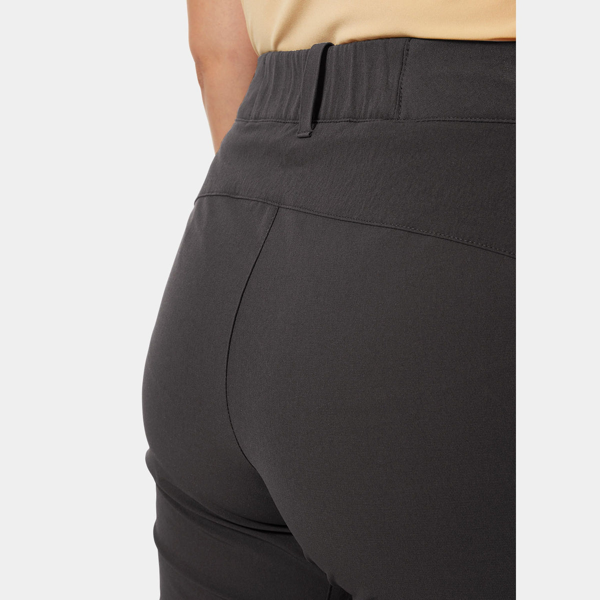 W VIKA TUR SHORTS, BLACK, L