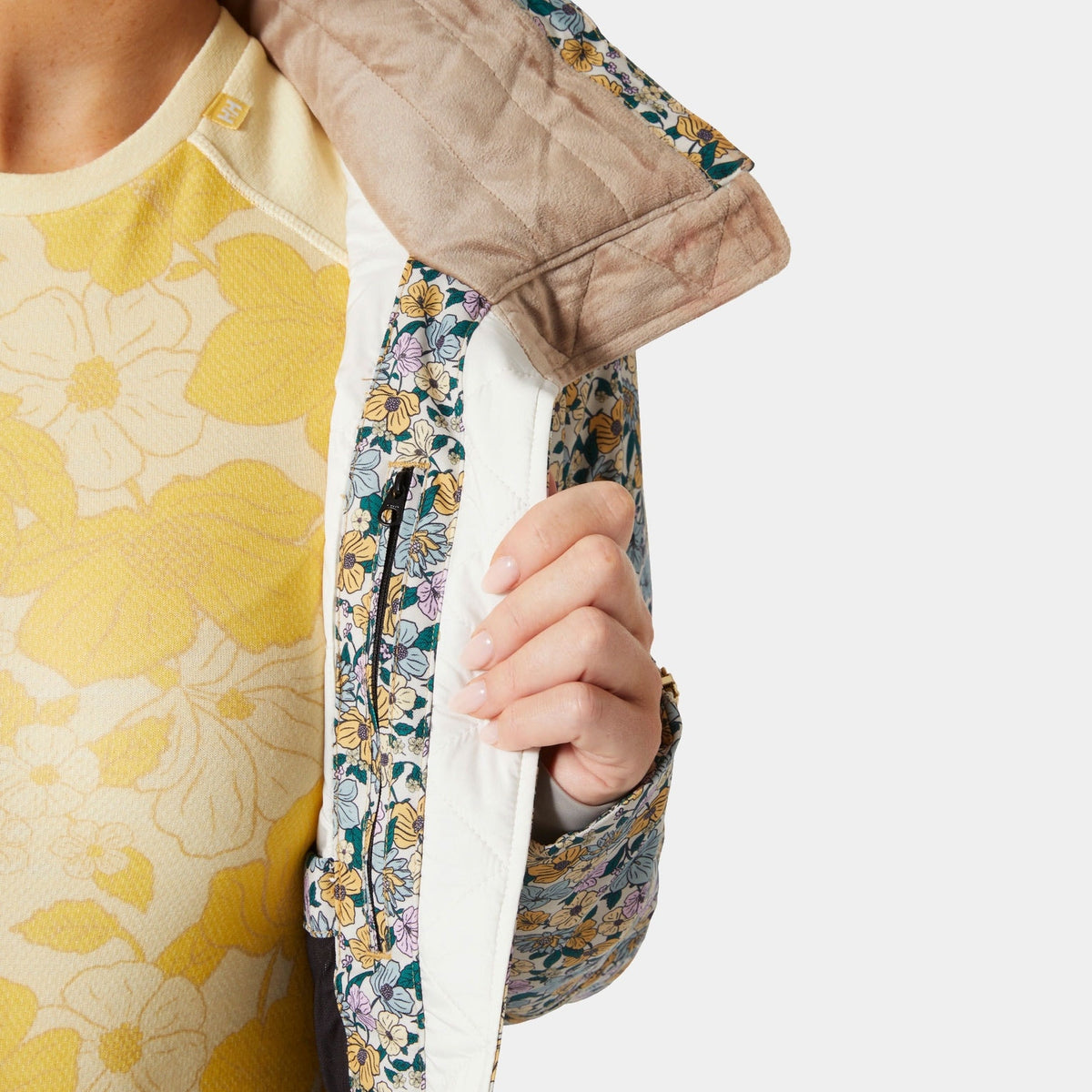 W ST MORITZ INS 20 JKT, SAND FLORAL, L