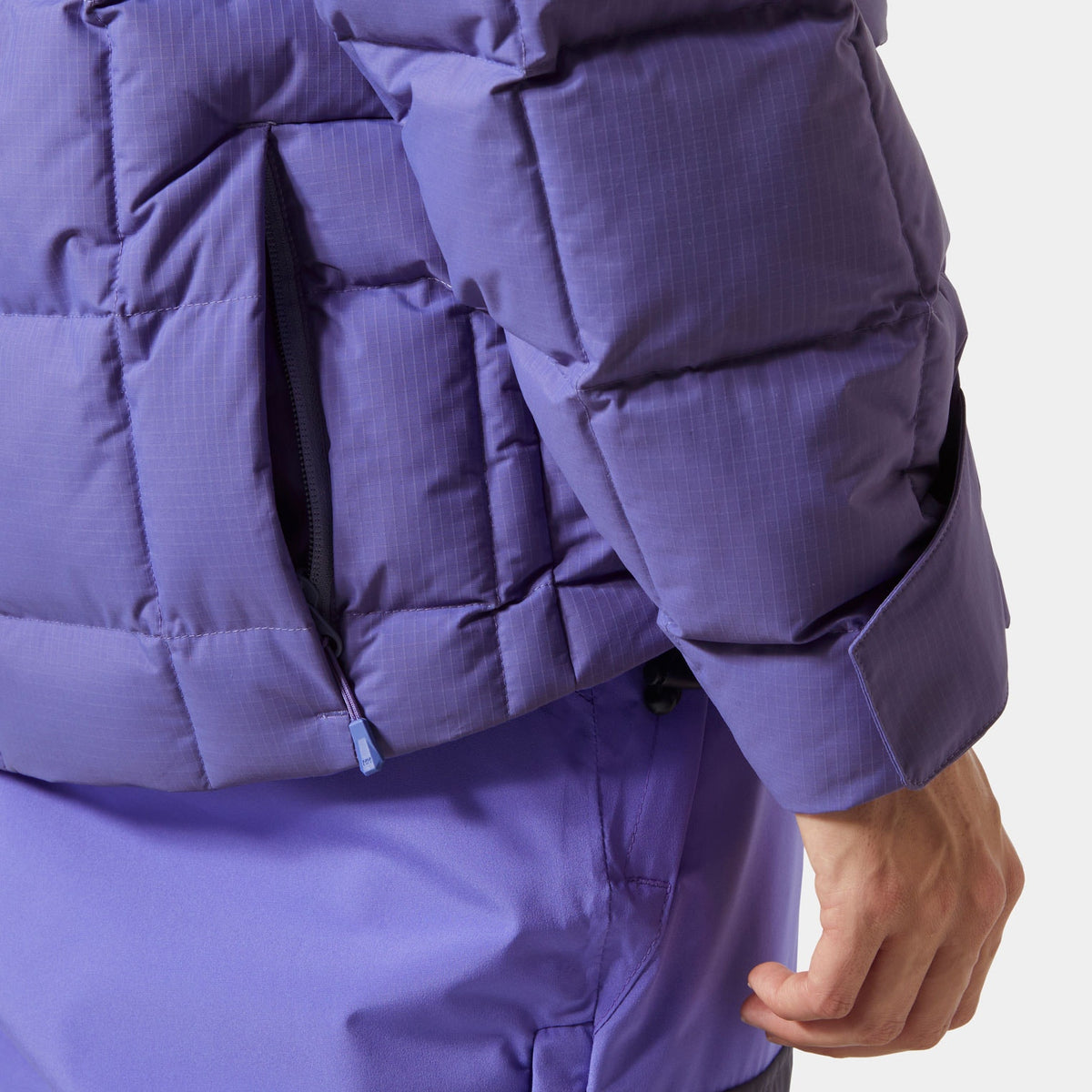 W EMIKO RIDABLE PUFFY JACKET, ULTRA VIOLE, L