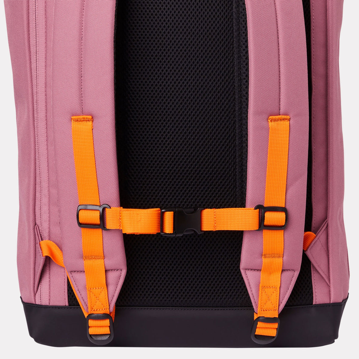 STOCKHOLM BACKPACK, WILDBERRY, STD