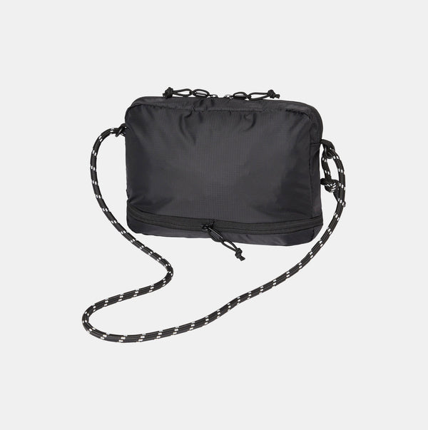 WANDERER SHOULDER BAG, BLACK, STD